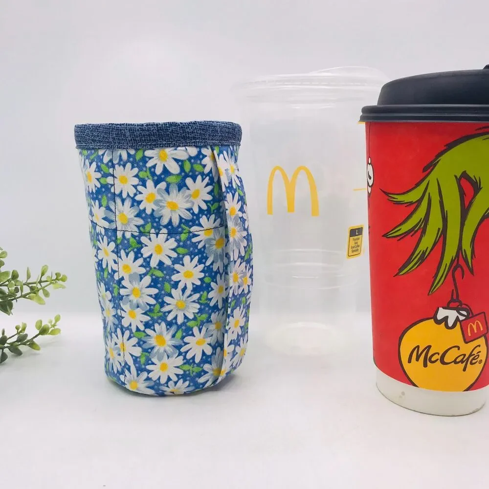 Drink Coozie w Handle Hot or Iced Drinks Cozy Insulated Cottage Blue Daisy